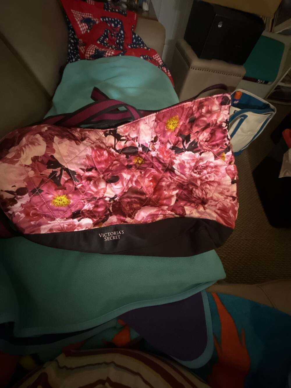 Victoria's Secret Weekender Quilted Travel Pink Floral Tote Bag Regular